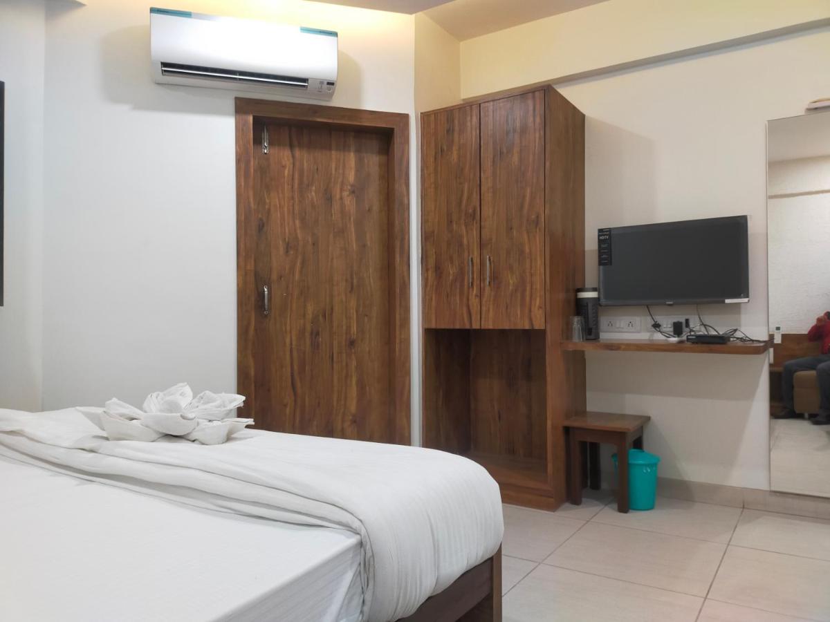 Hotel Kartiki Aurangabad  Zewnętrze zdjęcie
